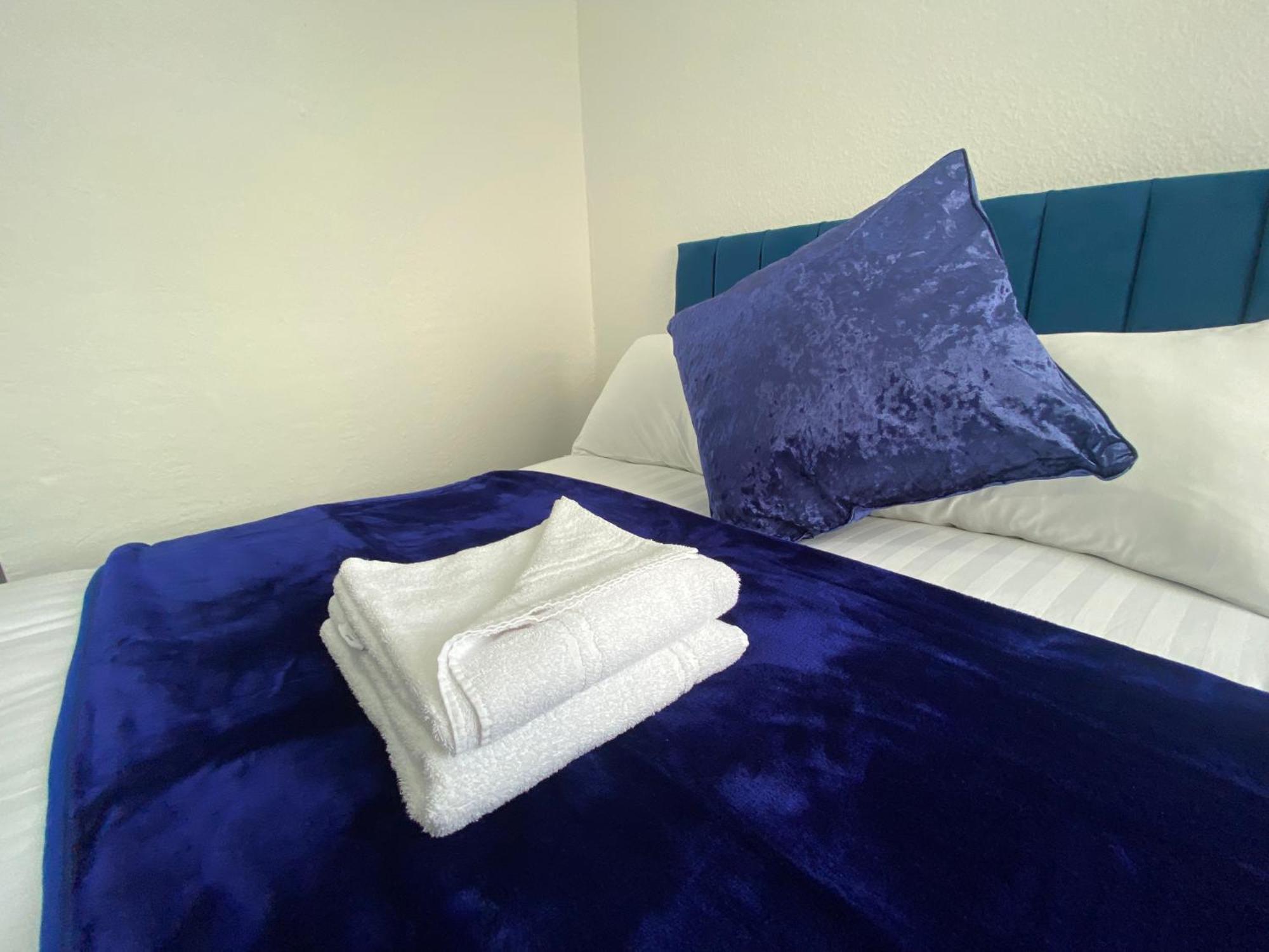 The New Athena Hotel Блекпул Екстериор снимка